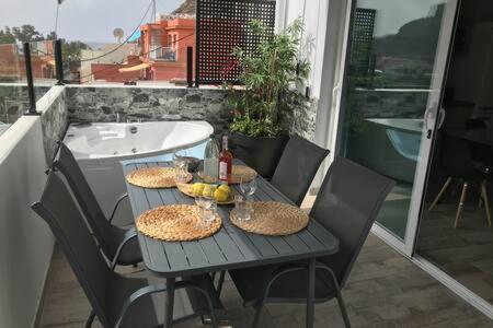 Harrys Atico Puerto De Mogan Apartment Ngoại thất bức ảnh